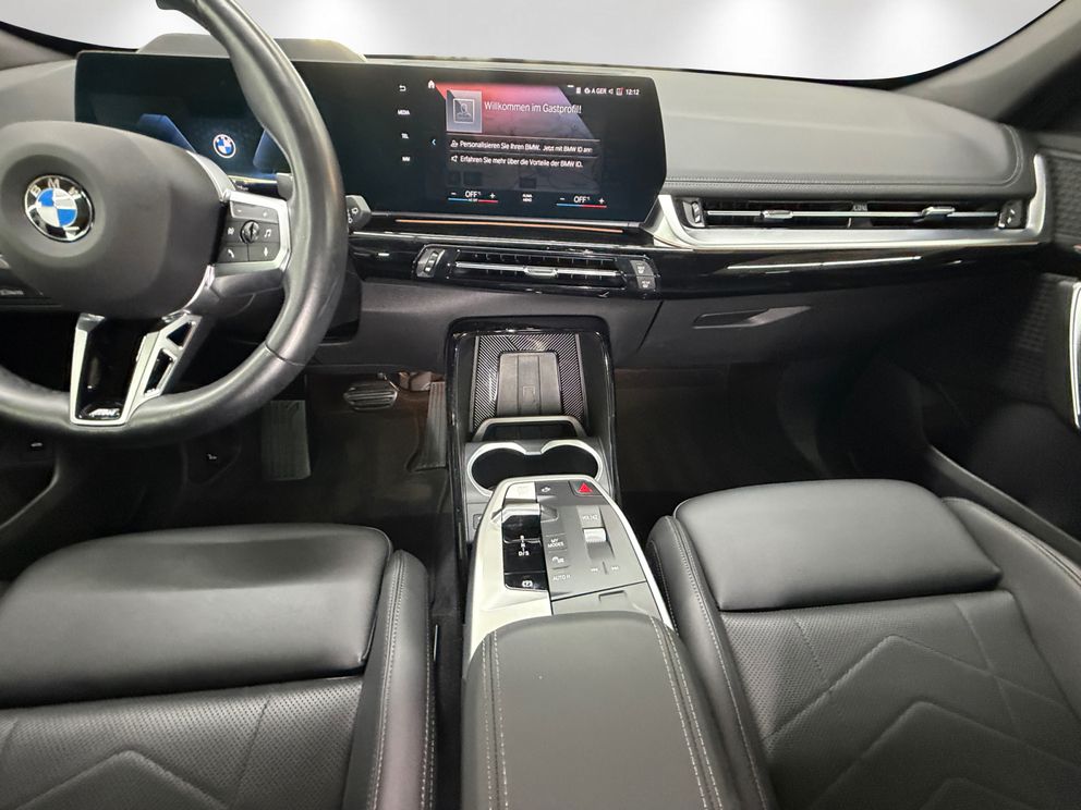 BMW X1 xDrive20d xLine SHZ+HUD+Shadow-Line+Adapt.LED