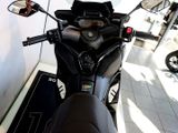 YAMAHA X-MAX 300 