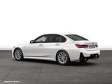BMW 330e Limousine