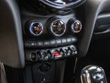 MINI Cooper 5-Türer+JCWTrim+Navi+DAB+LED+LenkradHZG+PDC+Leder