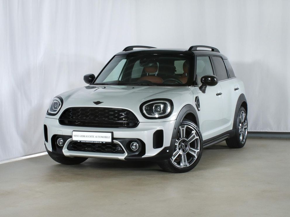 MINI Cooper S Countryman LED Navi Kurvenlicht Rückfahrkam.Keyless ACC Fernlichtass. El. Heckklappe