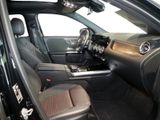 MERCEDES-BENZ GLA 220 d AMG MEMO 360 AHK DISTR KAMERA PANO PDC