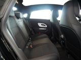 MERCEDES-BENZ CLA 180 AMG MEMO MULTI DISTR PANO SPUR PDC SHD