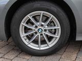 BMW 318 iTouring+AHK+Navi+RFK+e-Sitze NP 54.070,-