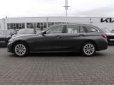 BMW 330e Touring AHK Head-Up