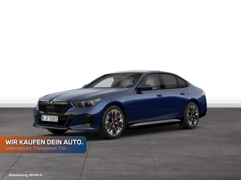 BMW 550e xDrive Limousine