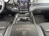 DODGE RAM 4X4 Crew Cab Limited SCHIEBDACH+GASANLAGE