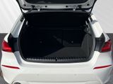 BMW 118 i 5-Türer LC Prof Tempomat LED PDC DAB SHZ