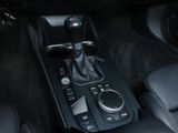 BMW 118 i Advantage LED HIFI SHZ PDC AHK NAVI