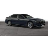 BMW M760e xDrive Limousine