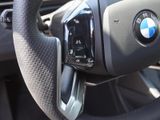 BMW iX3 50 xDrive Park-Assistent+Sportpaket+HUD+AHK-el. klappb.+Panorama+Navi+Memory Sitze