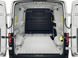 VW Crafter 35 Kasten Motor: 2,0 l TDI EU6-EC SCR 103 kW Getriebe: Frontantrieb 6-Gang-Schaltgetriebe Radstand: 3640 mm MR