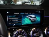 MERCEDES-BENZ GLB 250 4M AMG PREMIUM KAMERA SPUR PDC SHZ