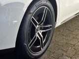 MERCEDES-BENZ E 200 , AMG Night Navi LED Distr Kamera PDC SHZ