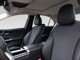MERCEDES-BENZ C 300 e // AVANTGARDE MEMO AHK KAMERA SPUR PDC