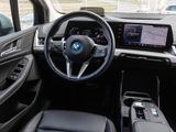 BMW 225 Active Tourer exDrive+Panorama+Navi+Leder+RFK