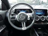 MERCEDES-BENZ GLA 200 PROGRESSIVE SPUR 360 PDC SHZ