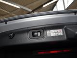 MERCEDES-BENZ C 300 e mit EQ Hybrid Technologie , AMG NIGHT