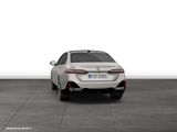 BMW 550e xDrive Limousine