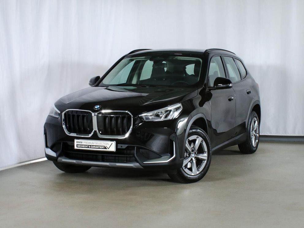 BMW X1 sDrive 18i Kamera SHZ Sportsitze Automatik