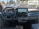 FORD Tourneo Custom 320 L1 Titanium 170 PS Automatik FWD -AHK-