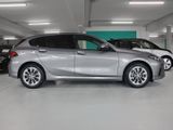 BMW 120 i Innovationspaket / Sportsitze / Stoff Econeer Bicolor Blau