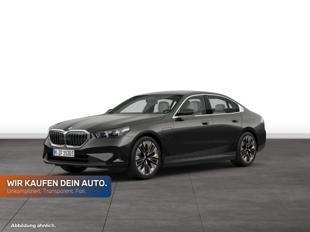 BMW 550e xDrive Limousine