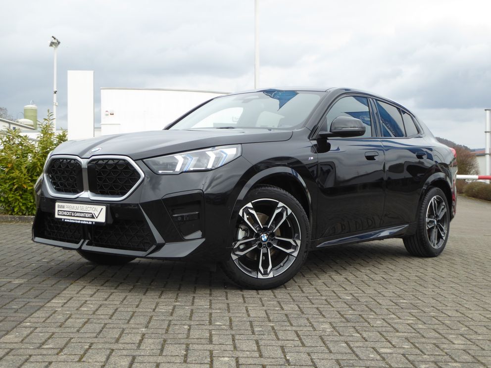BMW X2 xDrive20d M Sport Navi Head Up Harman Kardon AHK