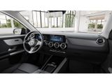 MERCEDES-BENZ GLA 200 NIGHT PROGRESSIVE AHK DISTR KAMERA PANO