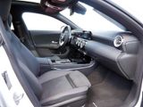 MERCEDES-BENZ CLA 250 4M SB , AMG Night Pano Kamera Totw LED