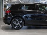 MERCEDES-BENZ A 180 d // NIGHT PROGRESSIVE DISTR KAMERA PANO