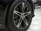 MERCEDES-BENZ C 300 e T // BURM AVANTGARDE SPUR DISTR COMAND