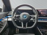 BMW 530 e M Sportpaket Navi H&K Head Up Park-Assistent
