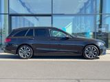 MERCEDES-BENZ C 300 T-Modell e-Sitze PDCv+h LED Rückfahrkam. Leder AHK