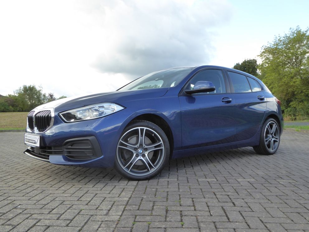 BMW 118 i Advantage Sitzheizung PDC DAB Tempomat