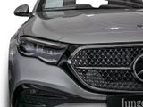 MERCEDES-BENZ E 220 d 4M AMG DISTR SPUR PANO 360 PDC SHZ MEMO