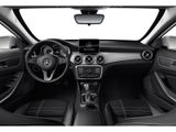 MERCEDES-BENZ GLA 200 Sport Utility Vehicle PANO PDC SHZ