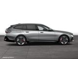 BMW 550e xDrive Touring