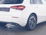 MERCEDES-BENZ A 200 , PROGRESSIVE SPUR PANO 360 PDC SHZ MULTI