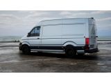 VW Crafter 35 Kasten Motor: 2,0 l TDI EURO VI-e SCR 120 kW Getriebe: Heckantrieb 8-Gang-Automatikgetriebe Radstand: 3640 mm