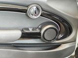 MINI Cooper SE Pano+RFK+ Adapt.LED+HUD DW 0,25%