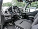 MERCEDES-BENZ Sprinter 319 WOHNMOBIL L2H1 LED 6ZYL STANDH 360° AUTOM