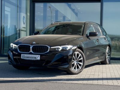 BMW 318 i Touring PDCv+h Rückfahrkam. Navi LED Sportsitze
