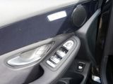 MERCEDES-BENZ GLC 300 de 4M //  AHK DISTR KAMERA SPUR STANDH