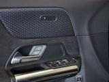 MERCEDES-BENZ GLA 180 , BURM AMG NIGHT SPUR DISTR PANO 360