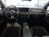 MERCEDES-BENZ A 250 4M AMG NIGHT SPUR PANO AHK DISTR KAMERA