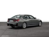 BMW 320i Limousine