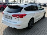 FORD Focus Turnier ST LED/KeyLess/Navi/Winter/B&O/APP