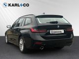BMW 320 d xDrive touring Panorama AHK LC Prof