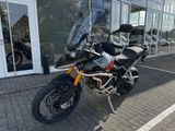 TRIUMPH Tiger 900 Desert Edition MY26 Akrapovic